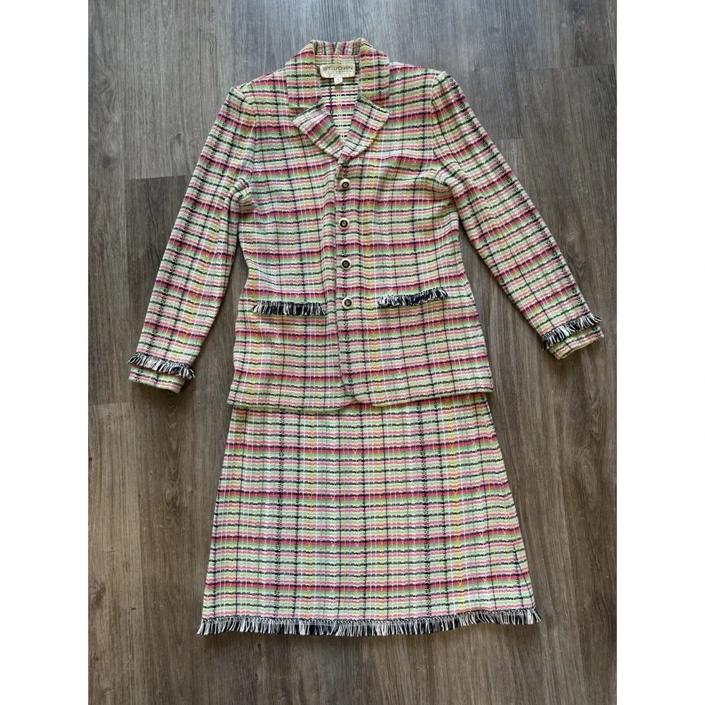 Vintage St. John Collection Knit Fringe Multicolor Plaid Jacket Skirt Suit Set - Picture 10 of 16